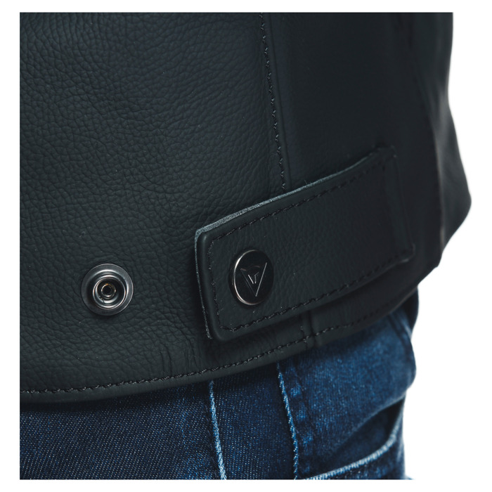 Foto: Razon 2 Dames Motorjas