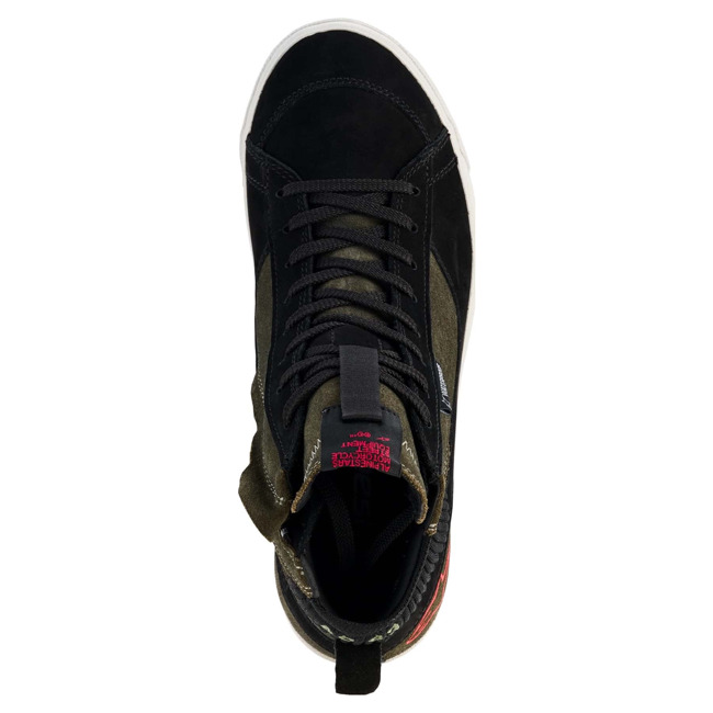 Foto: Stated WP Motor Sneakers