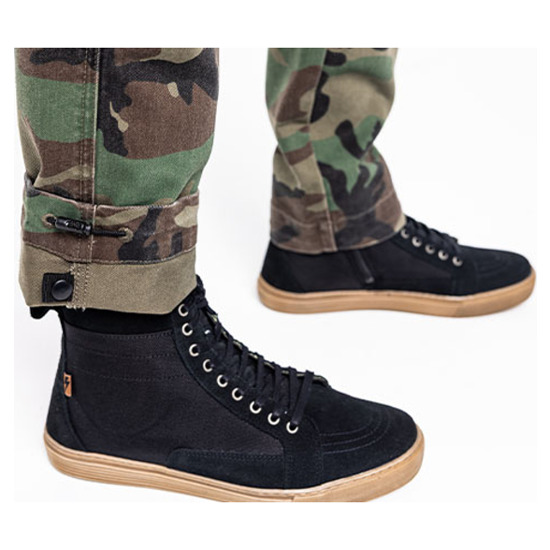 Foto: Regular Cargo 2.0 Mono Motorjeans