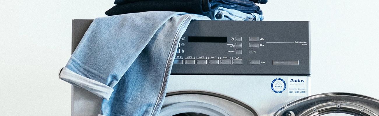 Foto: Motorkleding onderhoud: alles wat je moet weten