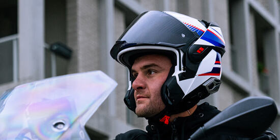 Foto: Flip back helmen