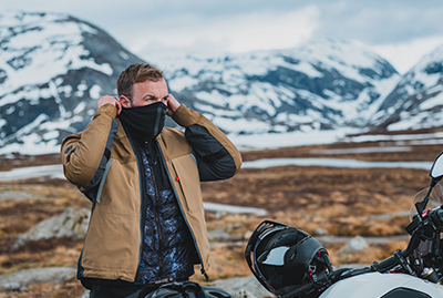 Foto: Motorrijden in de winter
