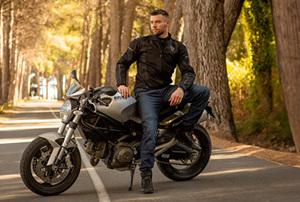 Foto: Motorjeans: alles wat je moet weten