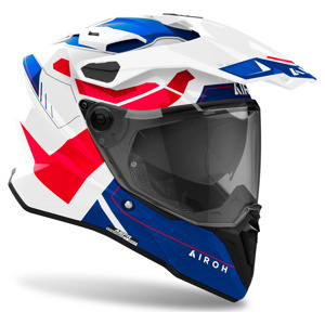 Foto: Commander 2 Reveal Adventure helm
