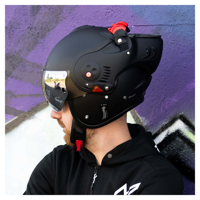 Foto: Boxer V8 Alpha Systeemhelm