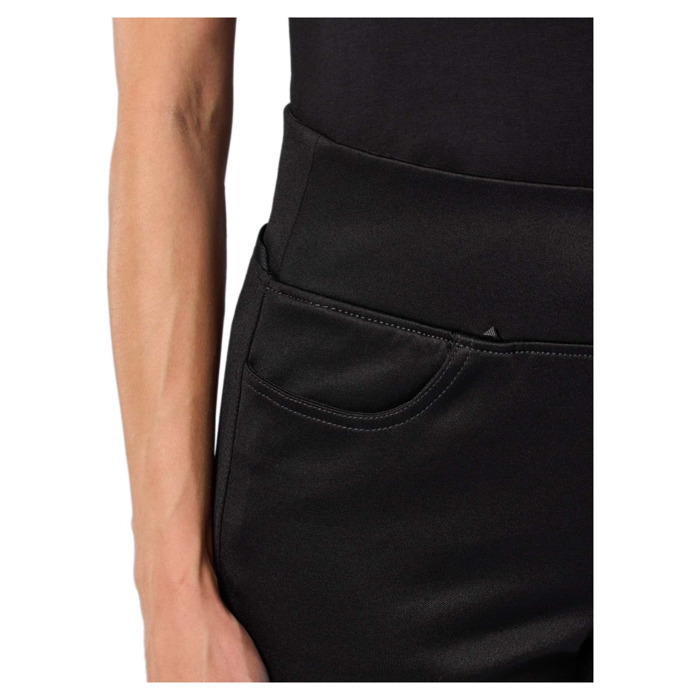 Foto: Ellison 2 Dames Motorlegging